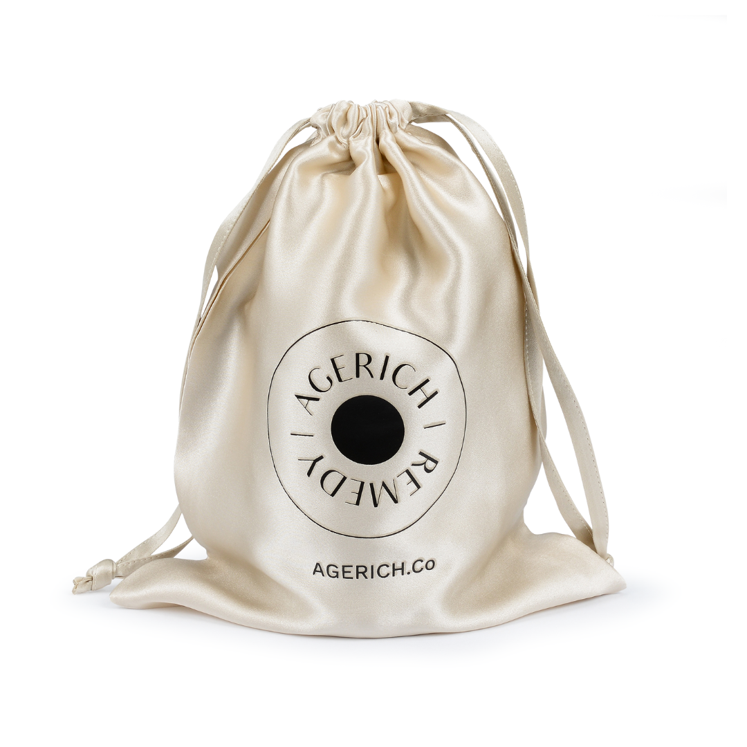 Bag: Embrace your inner goddess with the GODDESS Remedy Kit from Agerich. This luxurious kit includes natural remedies and beauty products to help you feel pampered and rejuvenated.